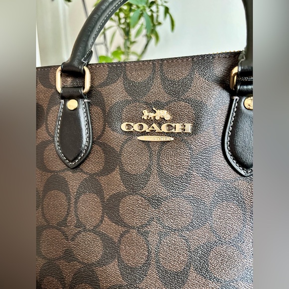 🆕 Auth. COACH Brown and Black Monogram Bag - Picture 8 of 13